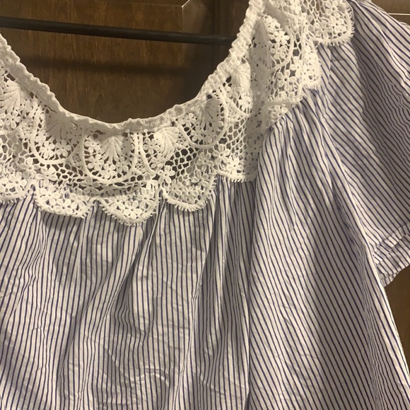 Forever 21 Smocked Puff Sleeve Top - Picture 3 of 8